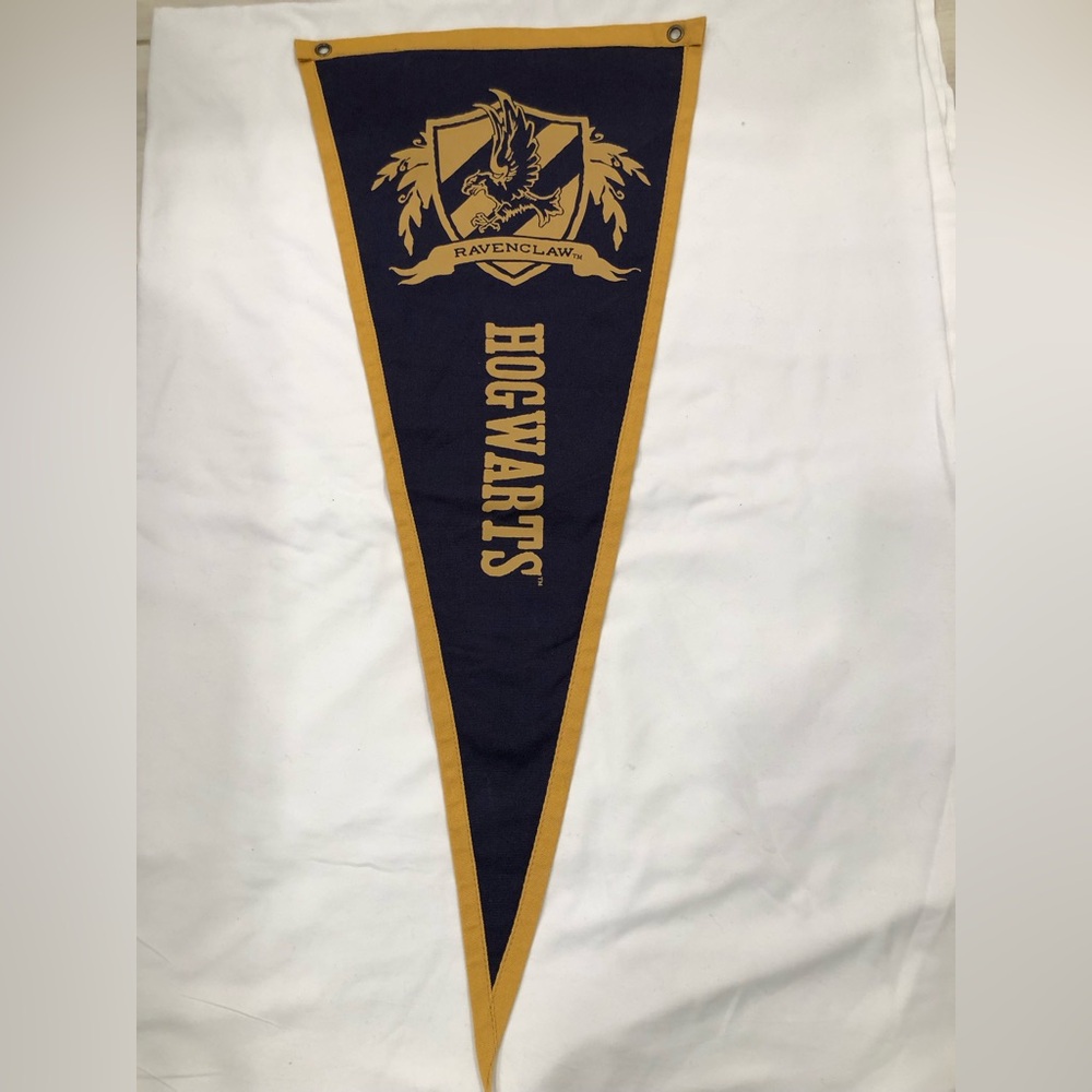 DISCONTINUED Vintage Pottery Barn Teen Harry Potter Ravenclaw Pennant Flag Rare